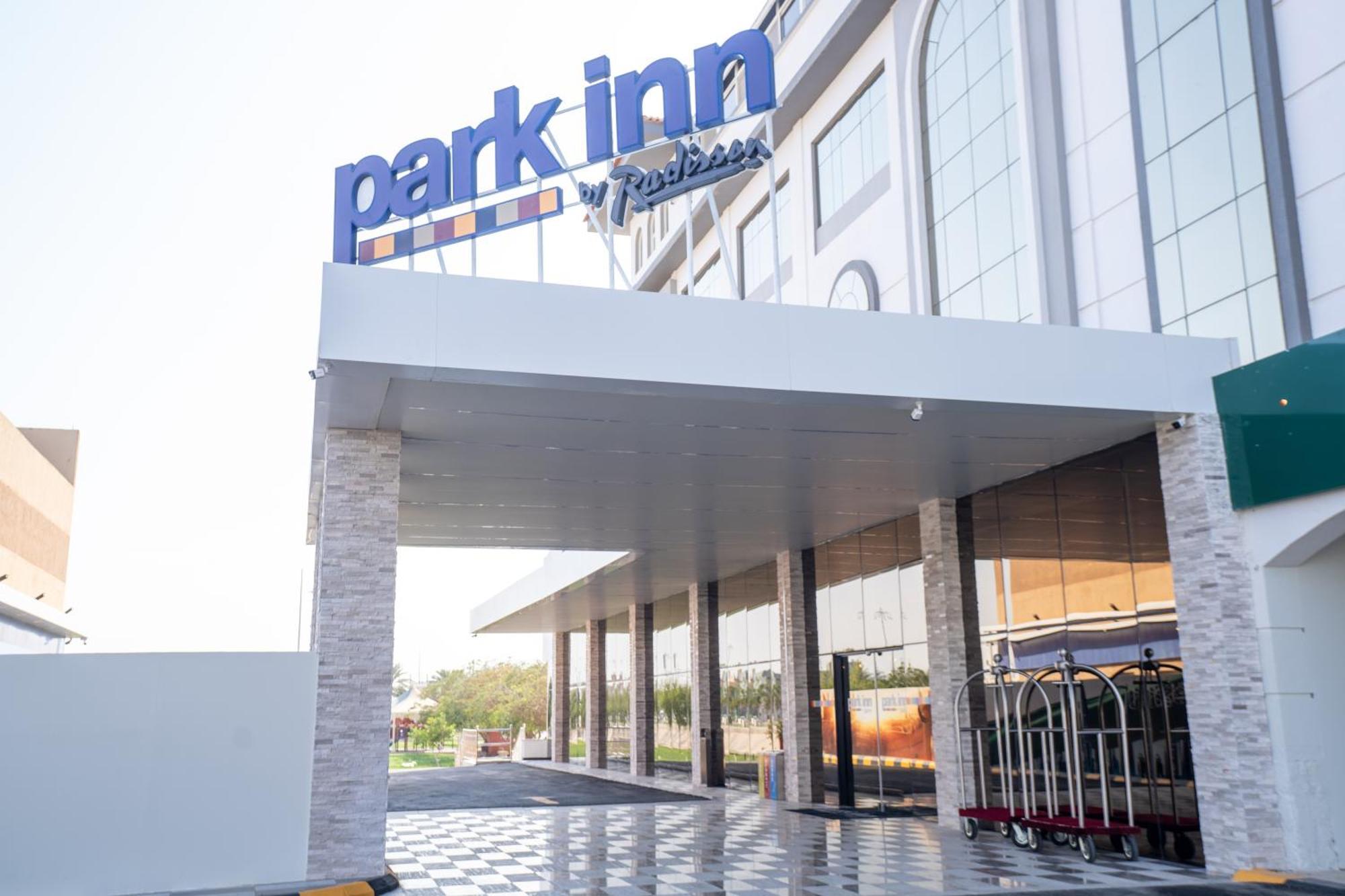 Park Inn By Radisson Najran Exteriör bild